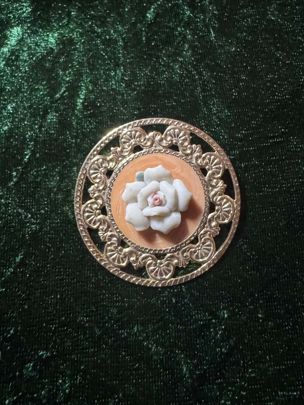 Vintage Filigree Gold Tone Porcelain Rose Flower Brooch Pin